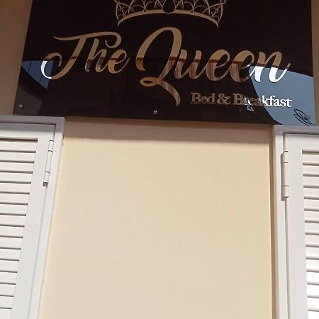 The Queen Bed&Breakfast สกาฟาติ ภายนอก รูปภาพ